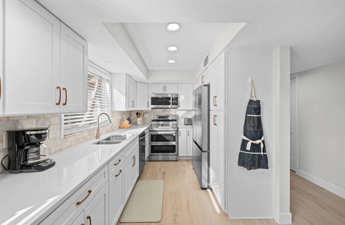 Whitney Beach Condo | SunnyMar Retreat Beach Access Heated Pool Near Historic Bridge Street