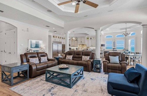 Sunset Beach Villa | Sunset Beach Luxury Beach Front Villa w/Hot Tub & Gulf Views
