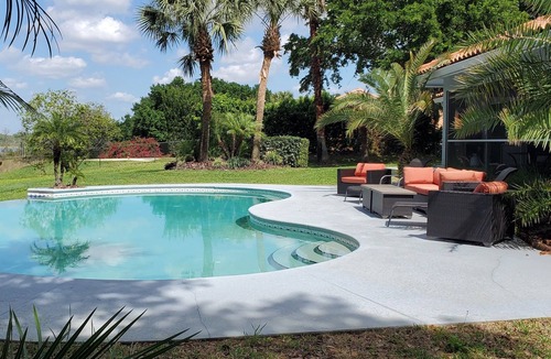 Groveland House | Sunset Cove at Champions! Book this very private