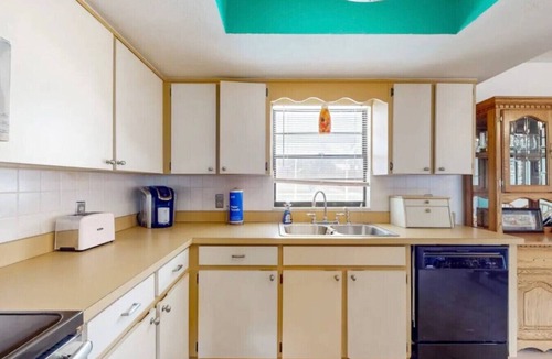 Homosassa House | Sunset Oasis (Homosassa Springs)