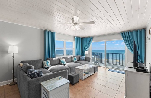 Madeira Beach Condo | Superb Location on the Beaches of Madeira. Great Corner Unit Views. Beachfront Pool on the Sand!