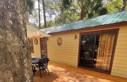 Chiefland Cabin | Suwannee Cottages at the Gulf cabin 2, Free Trailer Parking, Private Fishing Lot