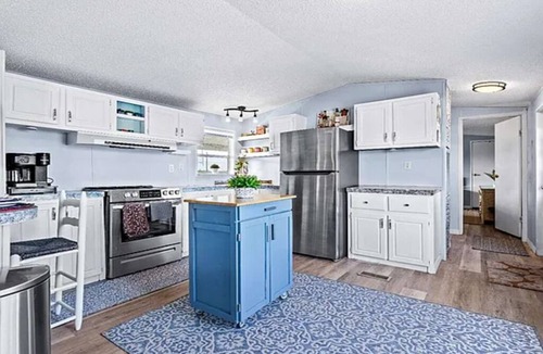 Suwannee House | Suwannee River Retreat with Private Dock and Direct Gulf Fishing Access