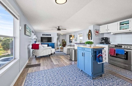 Suwannee House | Suwannee River Retreat with Private Dock and Direct Gulf Fishing Access