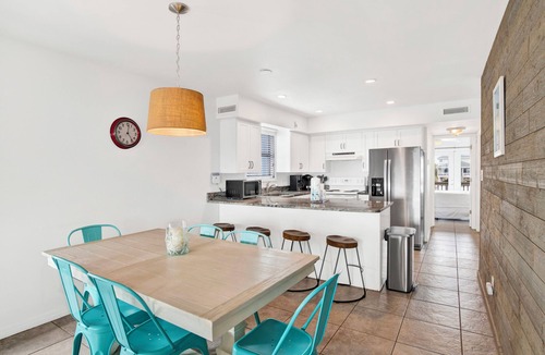 Ono Island House | Sweet Beach Home Alabama- Beachfront Duplex
