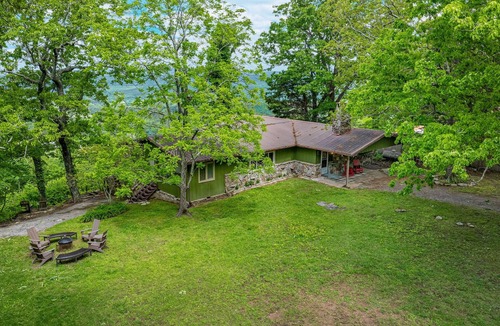 Valley Head Cottage | Talking Leaves Cottage | Scenic Highway on the Brow | Fast Wi-Fi | Dog Friendly
