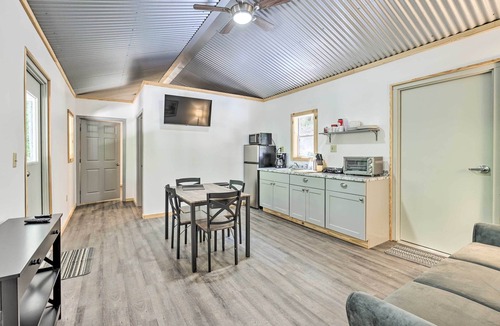 East Tallassee Cabin | Tallassee Cabin w/Forest Views Near Creek!