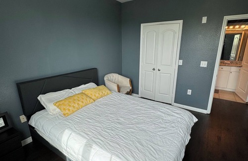 Carver City - Lincoln Gardens Condo | Tampa International airport Cozy 2bedroom condo in wonderful Tampa with AC, WiFi