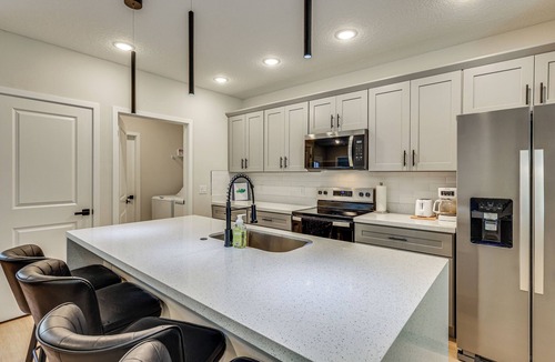 Sun 'N Lake House | Tee Times & Scenic Hikes! Family Home in Sebring