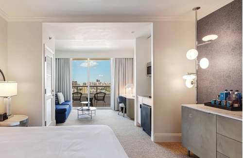 Mid Beach Resort | Terrace JR Suite Oceanfront Resort Fontainebleau Tresor Spa Bikes Included