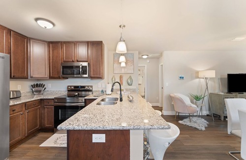 Pensacola House | The Artisan Sliver - 🐶Dog Friendly, 🛶Kayaks, 🔥FirePit