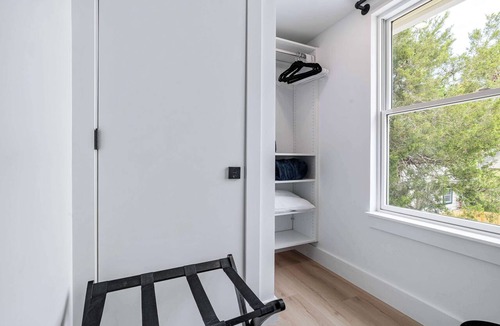 St. Augustine Apartment | The Augustine Suite l Heated Pool l Walk to DNTN