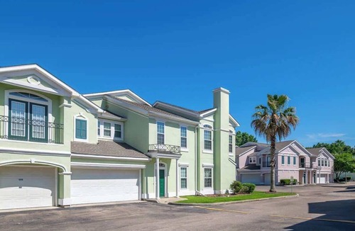 Gulfport Villa | The Bayou Villa