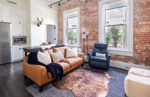Downtown Condo | The Brent Lofts Southern Comfort 318