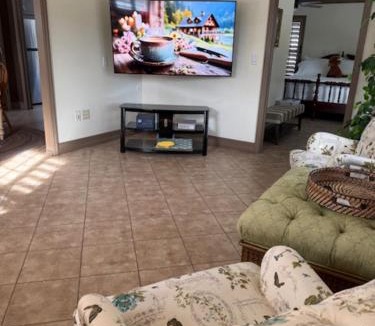 Dade City Apartment | The Carriage House