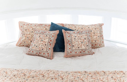 Cocoa Bed & Breakfast | The Cocoa Room with Private Ensuite in Boutique B&B, The Parrish Grove Inn