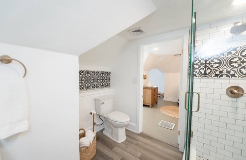 Cocoa Bed & Breakfast | The Cocoa Room with Private Ensuite in Boutique B&B, The Parrish Grove Inn