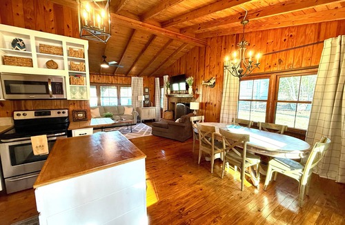 Little Kowaliga Cabin | The Cozy Cabin on Lake Martin