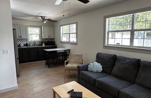 Temple Crest House | The Cozy Turtle-Busch Gardens escape