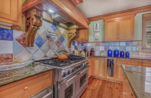 Orange Beach House | The Gayosa House | A Grand Gulf-Front Estate