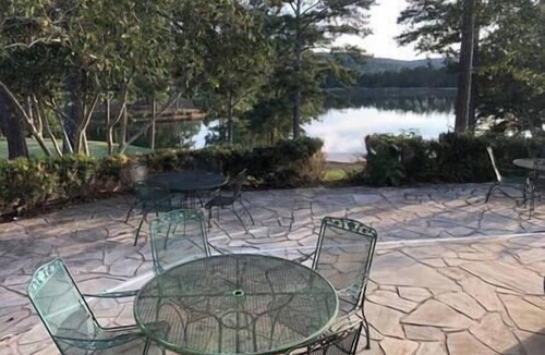 Joppa Apartment | The Lake House on Cherokee Ridge Golf Course 1st floor