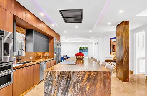 Miami Lakes Villa | The Marble Mansion | Executive Miami Lakes Retreat