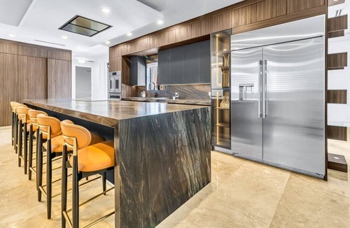 Miami Lakes Villa | The Marble Mansion | Executive Miami Lakes Retreat