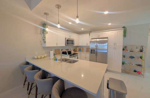 Centennial House | The Nautical Nook by Anchored Acres/Themed 3BR Getaway