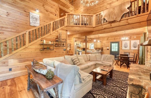 Suches House | The Overlook