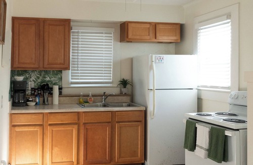 Downtown House | The Palm House- Downtown Pensacola