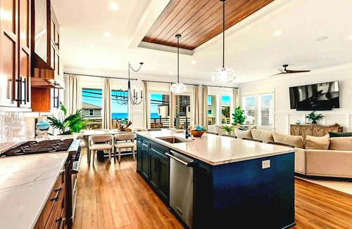 Panama City Beach House | The Pearl of Pier Park! Heated Pool! Steps from Beach! Putt Putt! Sleeps 16!