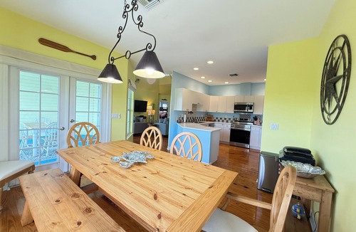 Gulf Harbor House | The Salty Snook Retreat