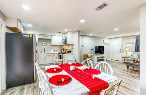 Pensacola Heights House | The Speakeasy on Chicago!