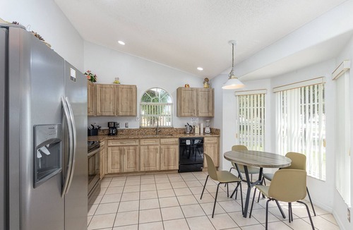 Orange Tree House | This Orange Tree 4/3 pool home is bright, open, airy, and full of charm. (LL2807)