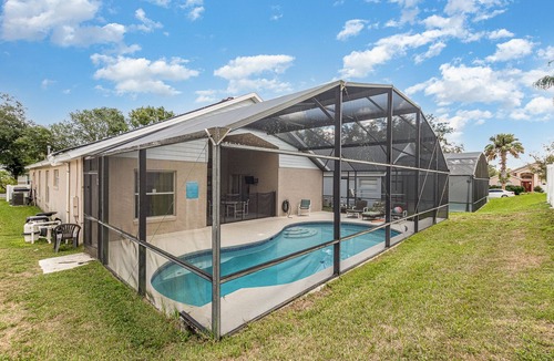 Orange Tree House | This Orange Tree 4/3 pool home is bright, open, airy, and full of charm. (LL2807)