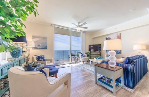 Panama City Beach Condo | Tidewater 1 BR + Bunks Spls 6 2026 Early Booking Discounts 2 Beach Chairs