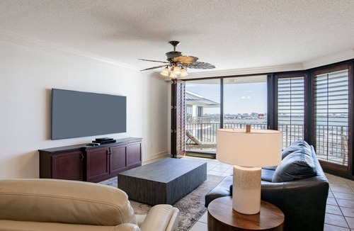 Orange Beach Condo | Top Floor with all the Upgrades! Gorgeous Unit! Pet Friendly!