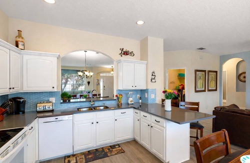 Windsor Hills House | Top-Rated Amazing Villa! Salt💧Pool, Game Room + Pool Heat, BBQ & Baby Gear