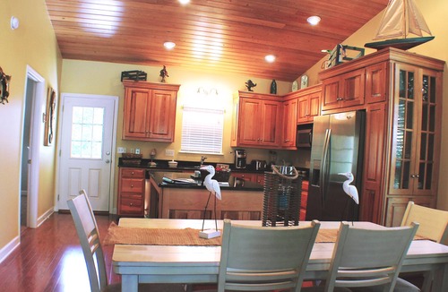 Steinhatchee House | Top rated rental in Steinhatchee, affordable, convenient, comforts of home.