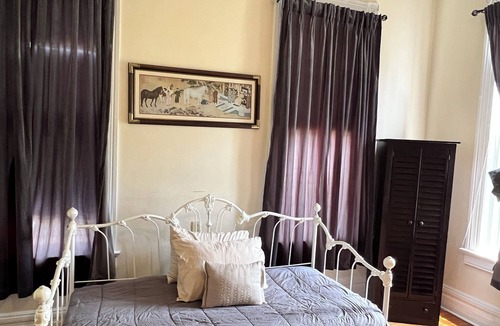 Anniston Apartment | Tosin's Apartment.