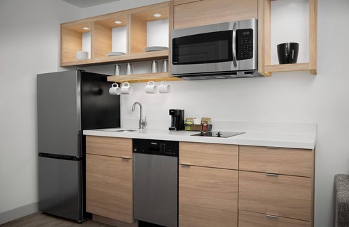 Sand Ridge Hotel | TownePlace Suites by Marriott Birmingham South