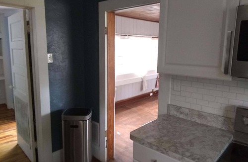 Dade City Apartment | Tranquil 2-bedroom apartment with AC in charming Dade City. Walk to restaurants