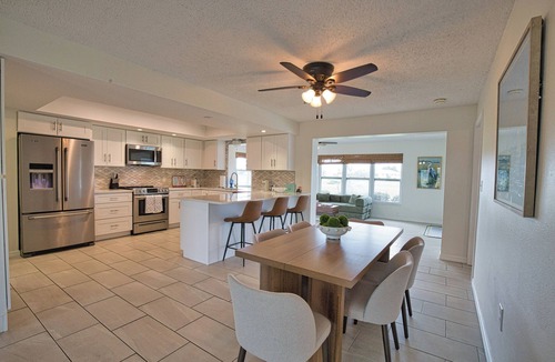 Oakland Hills House | Tranquil Fairway Retreat w/Private Pool Perfect for Golf Trips & Family Getaway