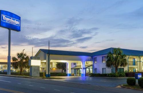 Gunter Afs Hotel | Travelodge by Wyndham Montgomery East
