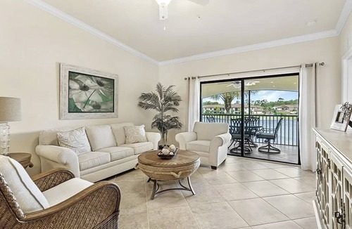Naples Resort | Treviso Bay * 5 Star Resort * with Water View - a TPC golf course!