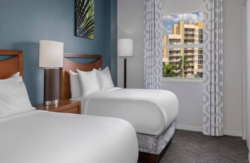 Survey Creek Resort | Tropical Haven In Pompano Beach-Wyndham Palm-Aire - 2 Bedroom