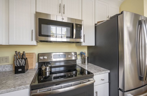 Truman Annex Condo | Tropical Vineyard at The Truman Annex in Key West