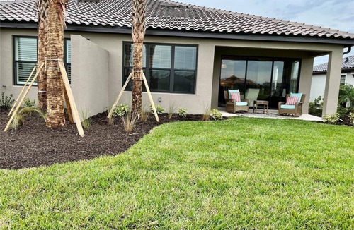 Sarasota Villa | Turnkey Lakefront Villa Skye Ranch