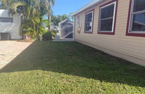 San Carlos Park House | Turtle cove: Perfect Cozy Oasis in SWFL with Pool, Hot Tub & More!