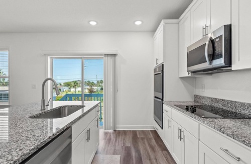 Ocean View Halifax Estates House | Turtle Paradisena | Spacious Home Just One Block From the Beach!
